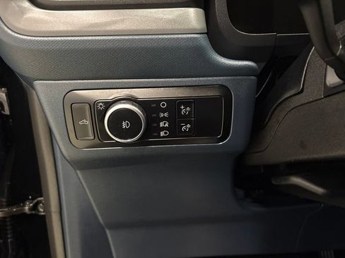 Used 2025 Ford Maverick Lobo AWD/4WD image 26