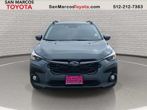 Used 2024 Subaru Crosstrek 2.0i Premium image 2