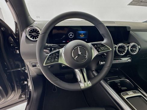 New 2026 Mercedes-Benz GLA 250 image 12