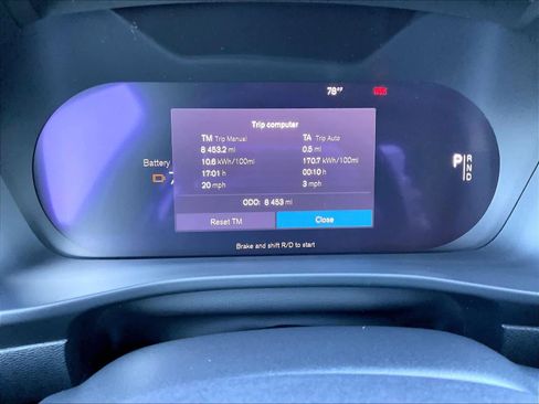 Used 2023 Volvo XC40 Recharge Ultimate w/ Protection Package Premier image 23