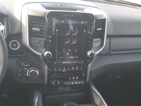 New 2026 RAM 1500 Big Horn AWD/4WD image 14