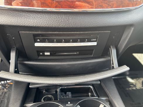 Used 2008 Mercedes-Benz S 550 image 27