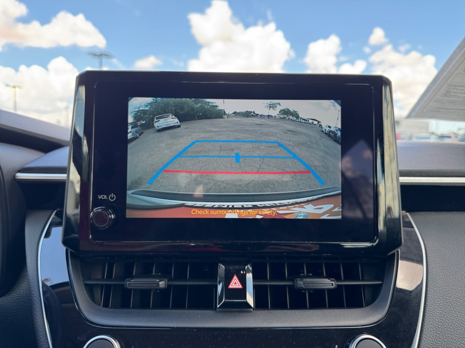 Used 2026 Toyota Corolla LE FWD image 21