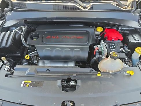 Used 2020 Jeep Compass Latitude FWD image 50
