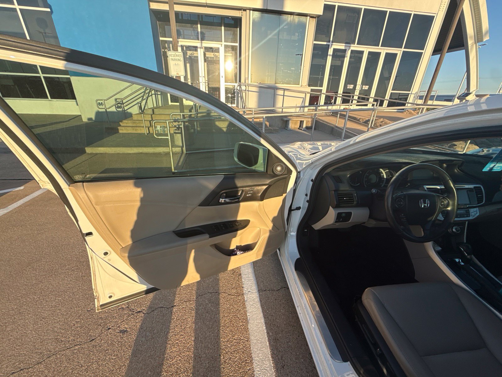Used 2014 Honda Accord EX-L image 7