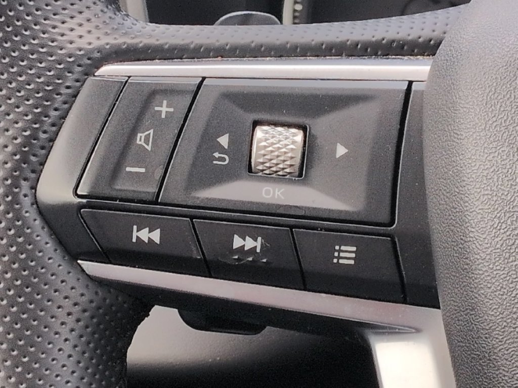 Used 2025 Mitsubishi Outlander SE AWD/4WD image 20