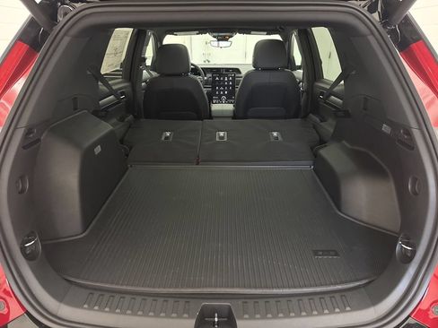 New 2026 GMC Terrain AT4 w/ Convenience Package III AWD/4WD image 7