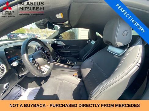 Used 2022 Mercedes-Benz SL 55 AMG 4MATIC w/ Driver Assistance Package image 30