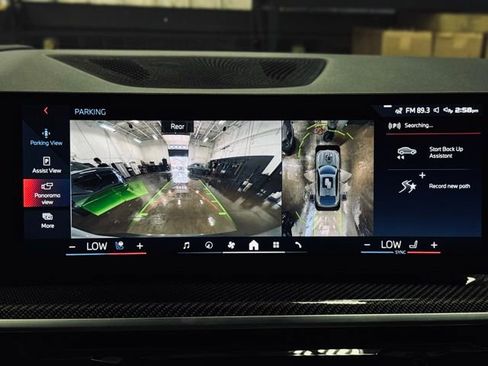 Used 2024 BMW X6 M60i w/ Dynamic Handling Package AWD/4WD image 44