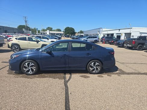 Used 2025 Subaru Legacy Premium w/ Popular Package #1A AWD/4WD image 10