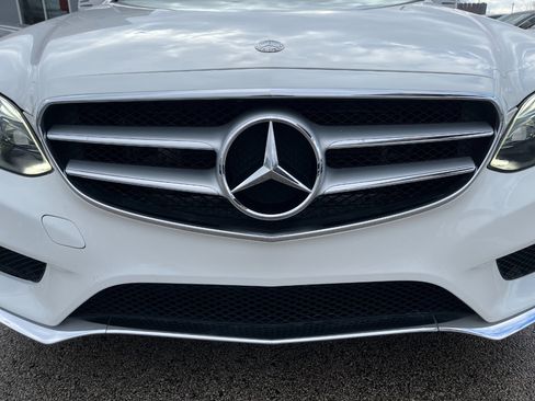 Used 2016 Mercedes-Benz E 250 Sedan image 12