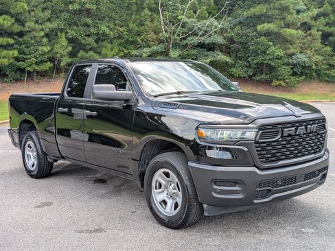 Used 2025 RAM 1500 Tradesman AWD/4WD image 11