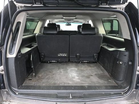 Used 2012 GMC Yukon XL SLT w/ SLT-2 Equipment Package AWD/4WD image 41
