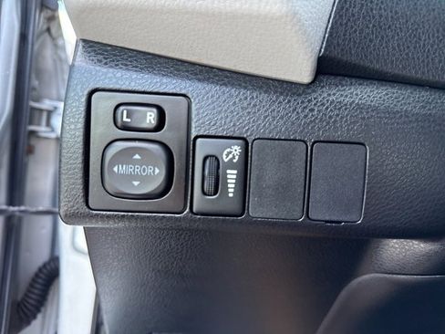 Used 2014 Toyota Corolla L image 13