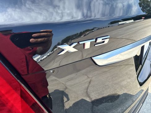 Certified 2024 Cadillac XT5 Luxury AWD/4WD image 32