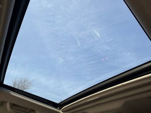 Used 2009 HUMMER H3T Alpha image 32