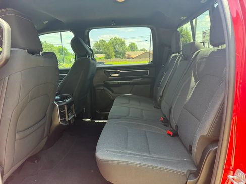 Used 2021 RAM 1500 Big Horn AWD/4WD image 16