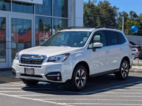 Used 2018 Subaru Forester 2.5i Limited AWD/4WD image 9