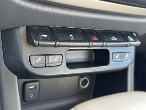 Used 2015 Chevrolet Colorado Z71 image 18