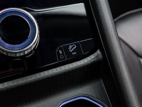 Used 2023 Jeep Grand Cherokee 4WD 4xe w/ MOPAR Finishing Package image 23