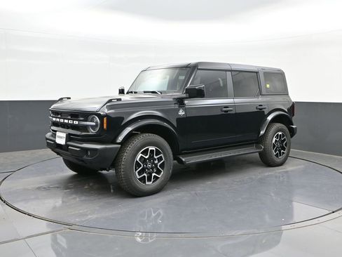 New 2026 Ford Bronco Outer Banks AWD/4WD image 31