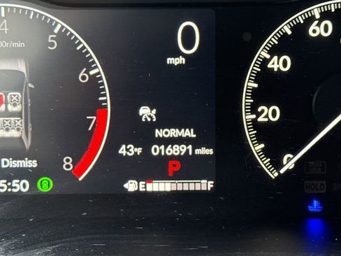 Used 2025 Honda HR-V EX-L image 18