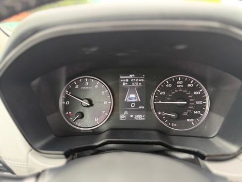 Certified 2025 Subaru Outback Premium AWD/4WD image 16