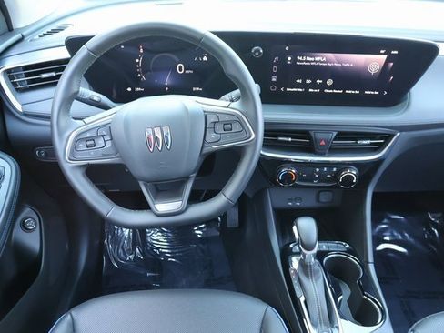 Used 2025 Buick Encore GX Sport Touring w/ Advanced Technology Package image 14