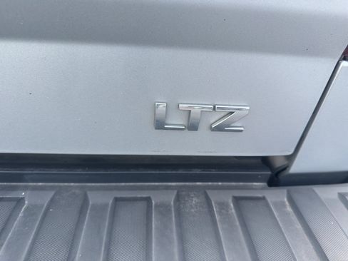 Used 2017 Chevrolet Silverado 1500 LTZ w/ Sport Package AWD/4WD image 8