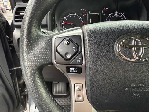 Used 2024 Toyota 4Runner SR5 image 31