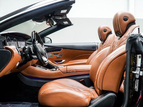 Used 2017 Mercedes-Benz S 550 Cabriolet image 37