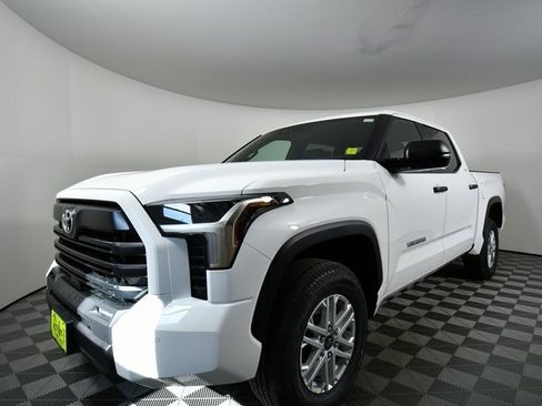 New 2026 Toyota Tundra SR5 image 6