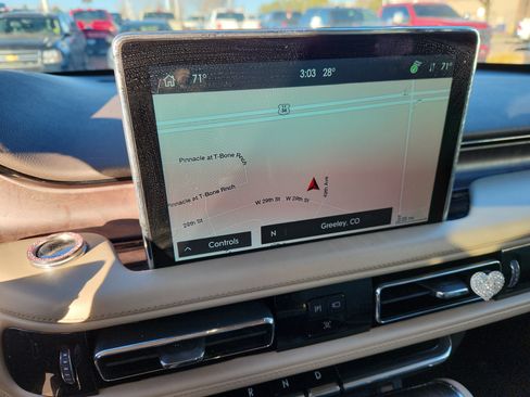 Used 2023 Lincoln Aviator Reserve w/ Equipment Group 201A image 17