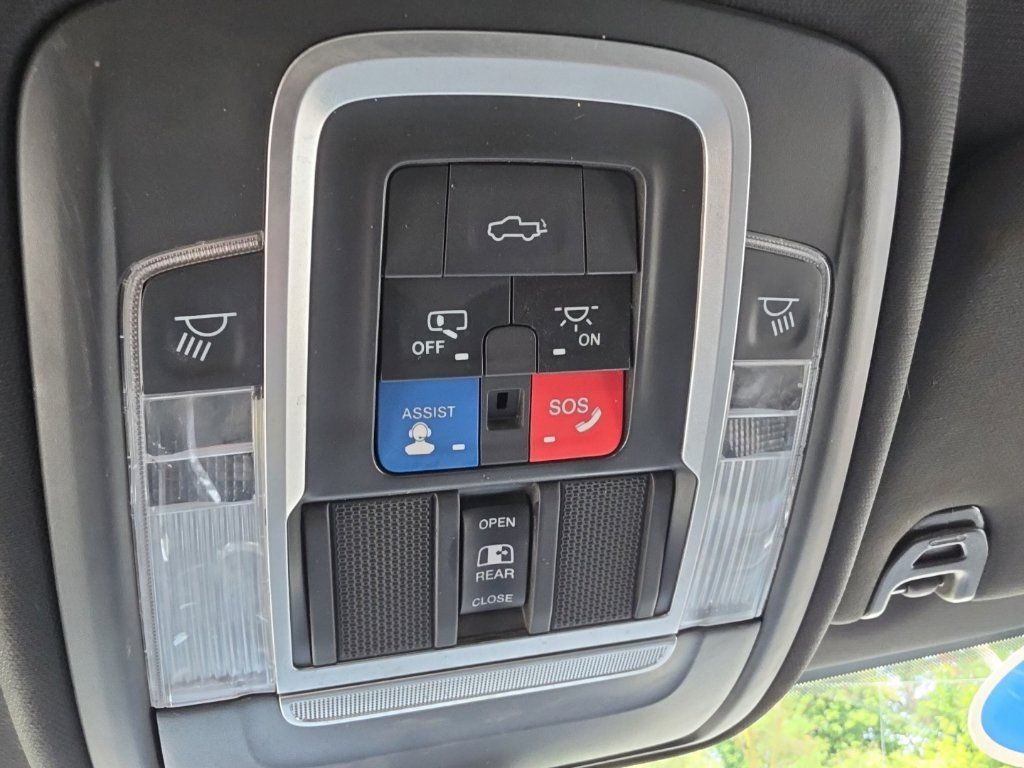 Used 2021 RAM 2500 Laramie AWD/4WD image 24