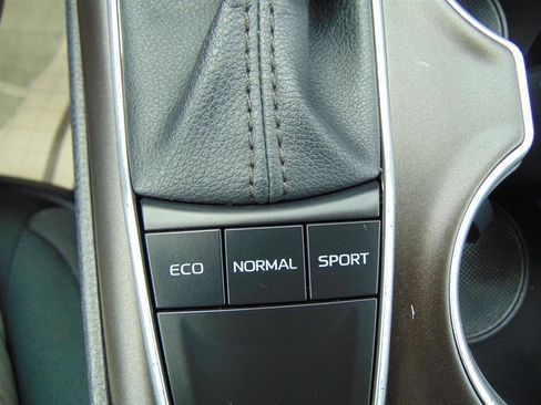 Used 2023 Toyota Camry LE FWD image 26