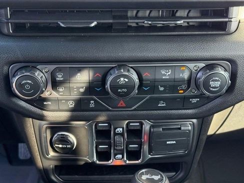 New 2026 Jeep Wrangler Sport S image 26