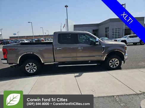 Used 2019 Ford F250 XLT w/ XLT Premium Package AWD/4WD image 8