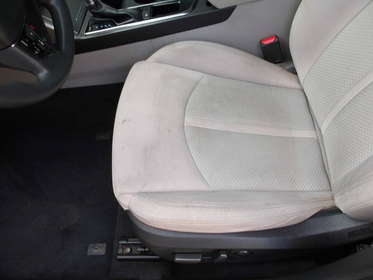 Used 2015 Hyundai Sonata SE w/ Option Group 02 FWD image 20
