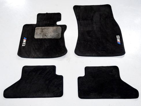 Used 2008 BMW M6 Convertible image 29