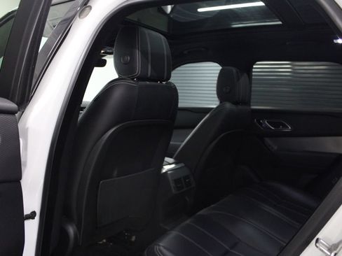 Used 2022 Land Rover Range Rover Velar R-Dynamic S AWD/4WD image 30