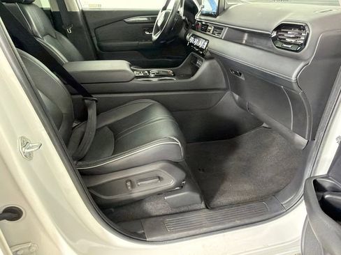 Used 2023 Honda Pilot Elite image 15