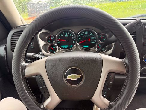 Used 2013 Chevrolet Silverado 1500 LT RWD image 11
