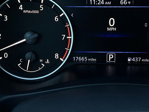 Used 2025 Nissan Altima 2.5 SR image 37