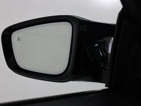 Used 2023 BMW M4 xDrive Competition image 16