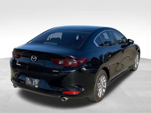 Used 2021 MAZDA MAZDA3 s image 9