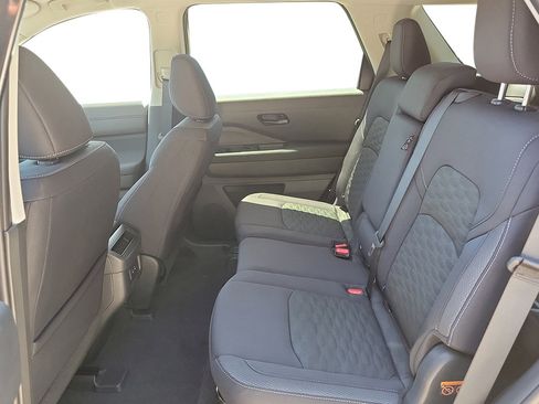 New 2026 Nissan Pathfinder SV AWD/4WD image 28