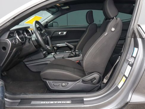 Used 2021 Ford Mustang GT w/ GT Performance Package RWD image 7