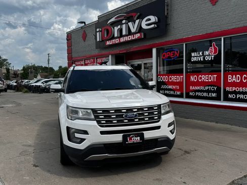 Used 2016 Ford Explorer Limited w/ Equipment Group 301A AWD/4WD image 1