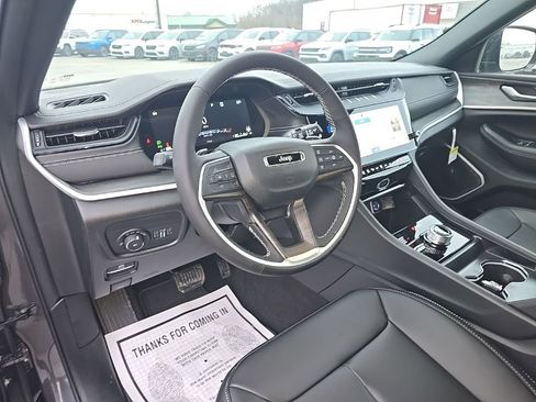 New 2026 Jeep Grand Cherokee L Limited AWD/4WD image 15