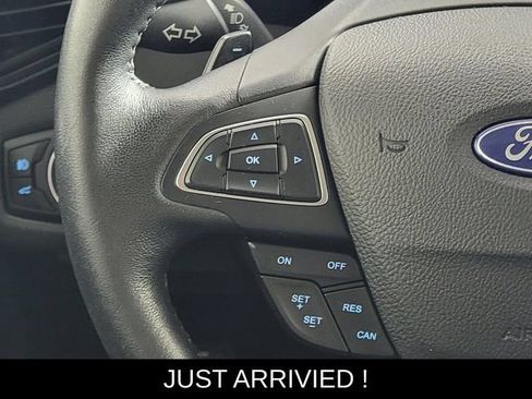 Used 2017 Ford Escape SE w/ SE Leather Comfort Package FWD image 26